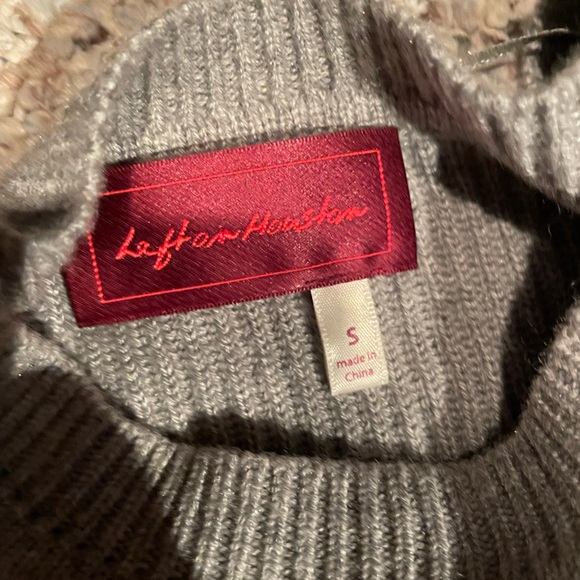 Poncho new - Picture 2 of 5